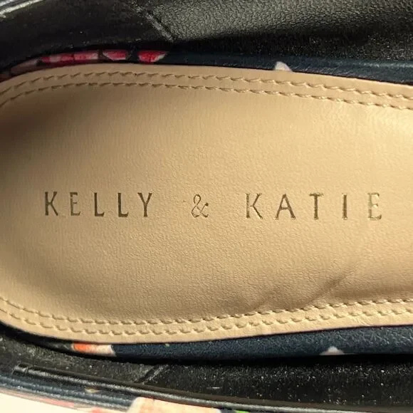 Kelly & Katie Sz 10 Navy Astivia Floral Pumps Heels Flowers Spring Pumps - Picture 10 of 11